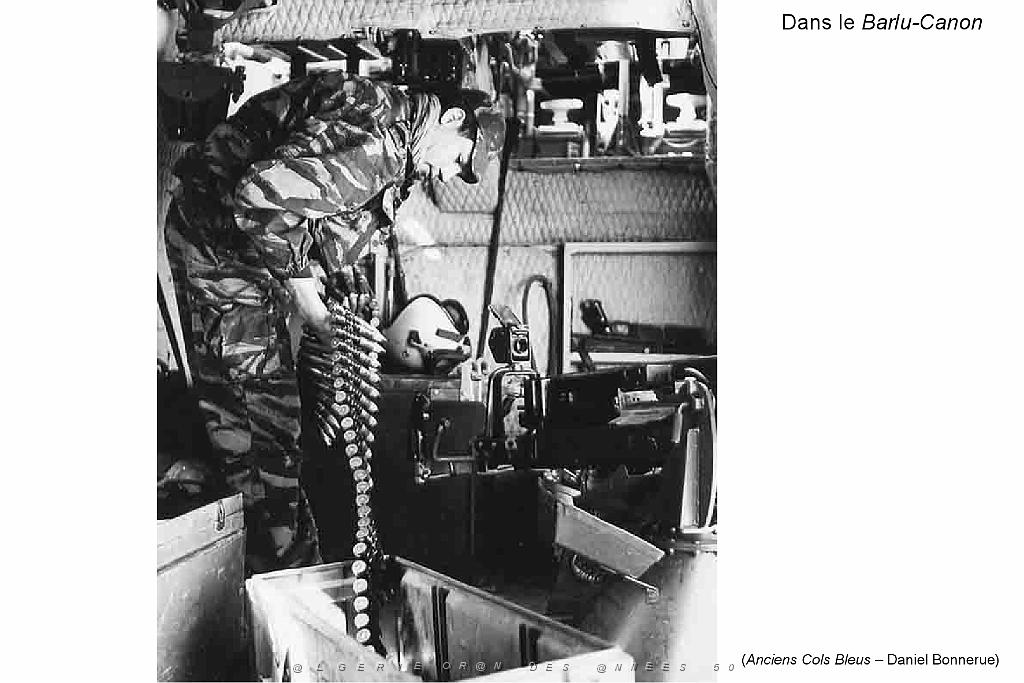 99 - Helicopteres de combat (2)-Helicopteres armes_000037.jpg